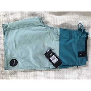 Rvca mens boardshorts
